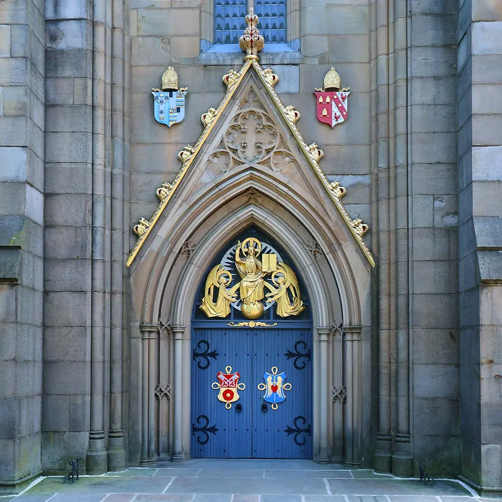 West-Doors-Blackburn-Cathedral-Trail