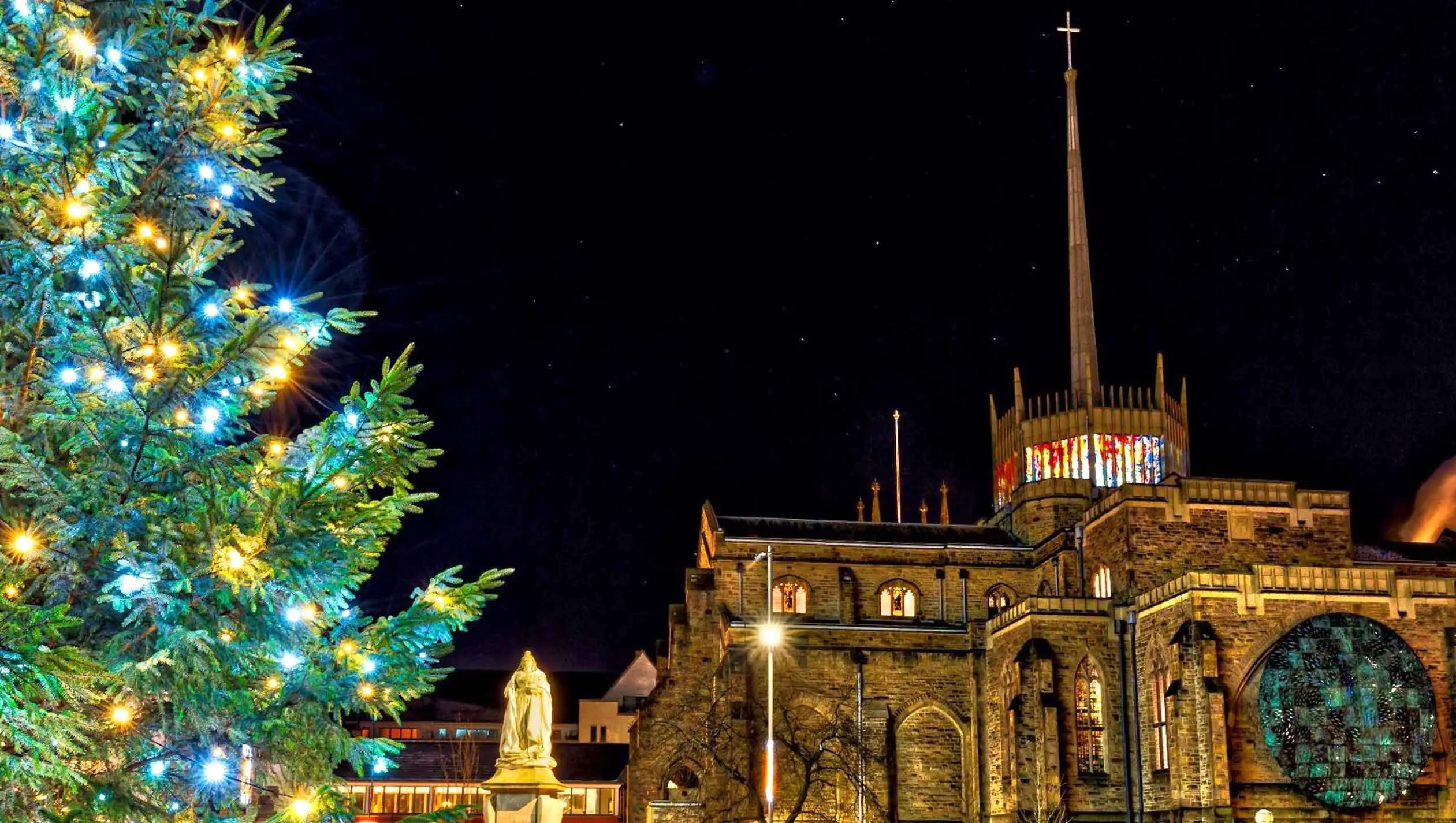 circus-of-the-moon-blackburn-lights-switch-on