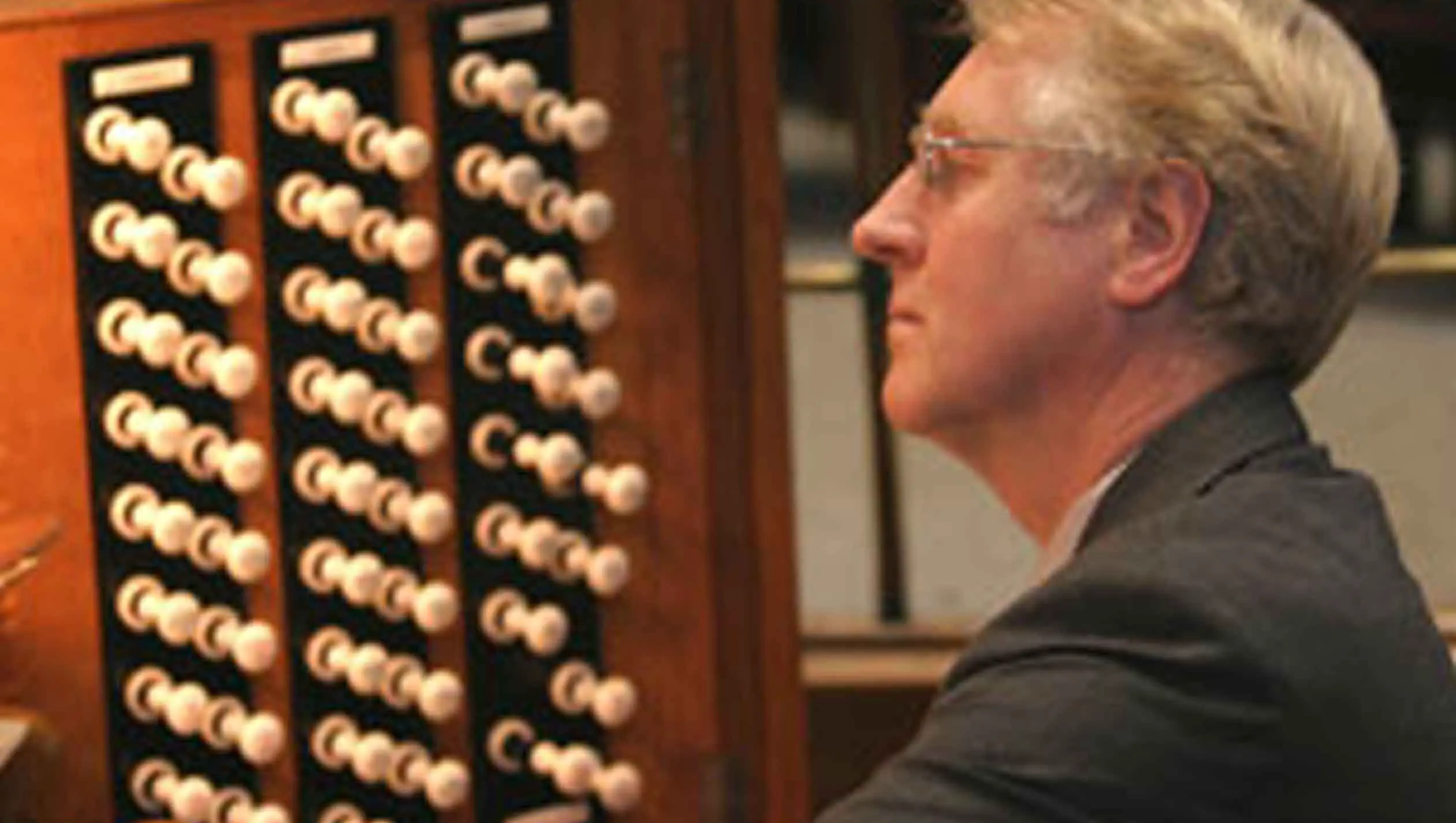 richard-walker-organ-concert