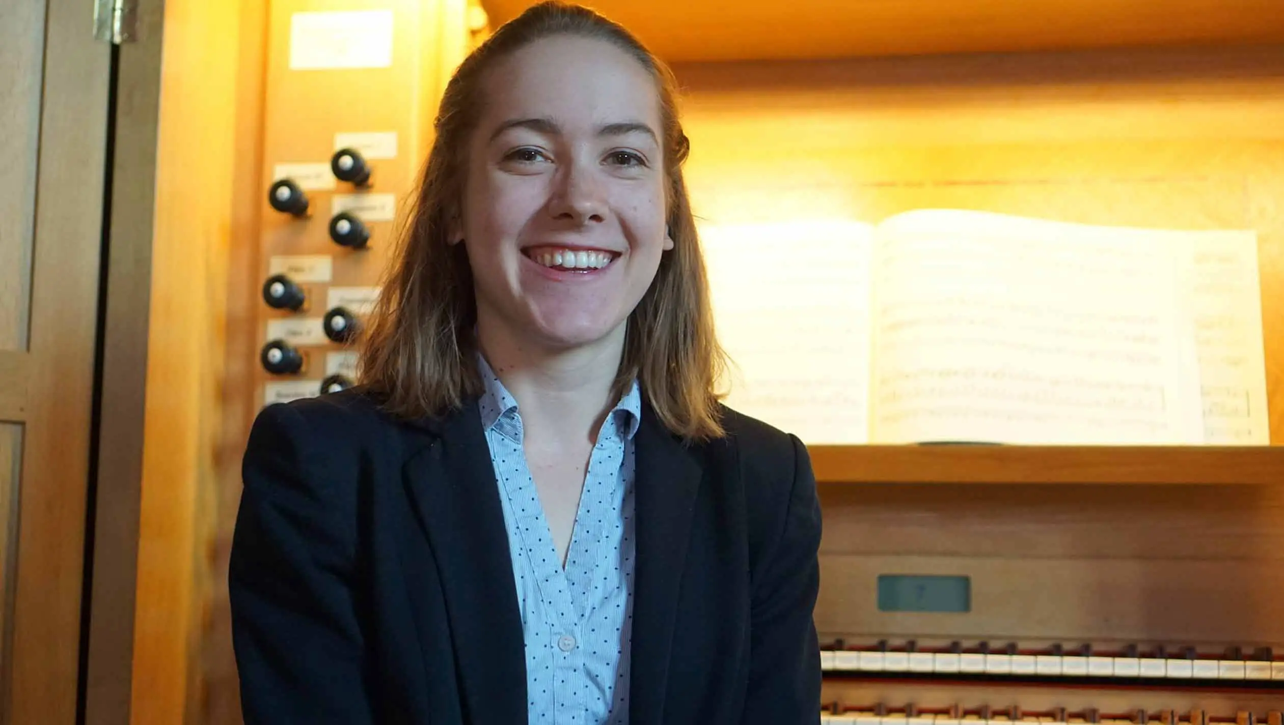 lucy-morrell-organ-concert