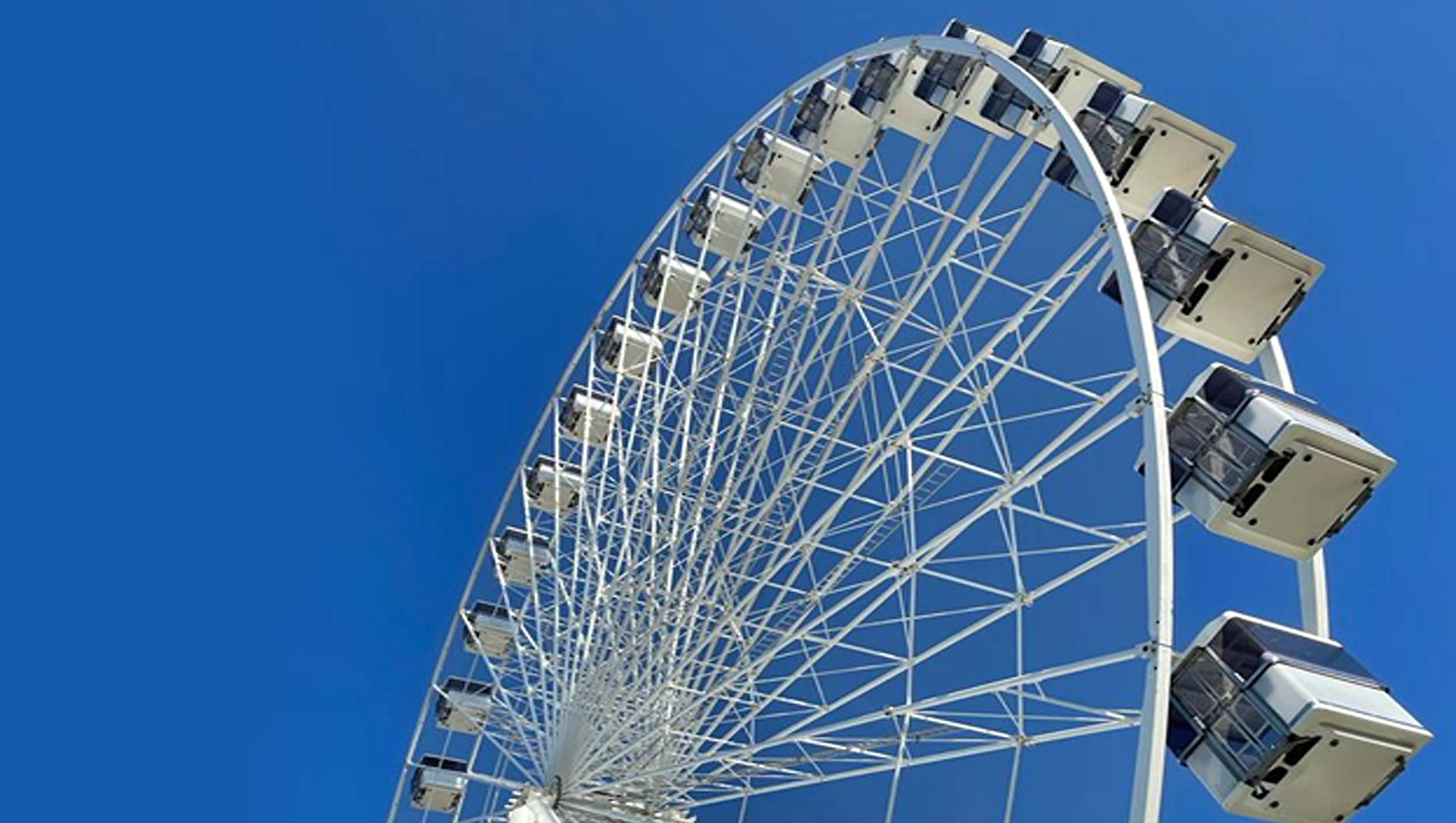 blackburn-cathedral-cathedral-square-big-wheel