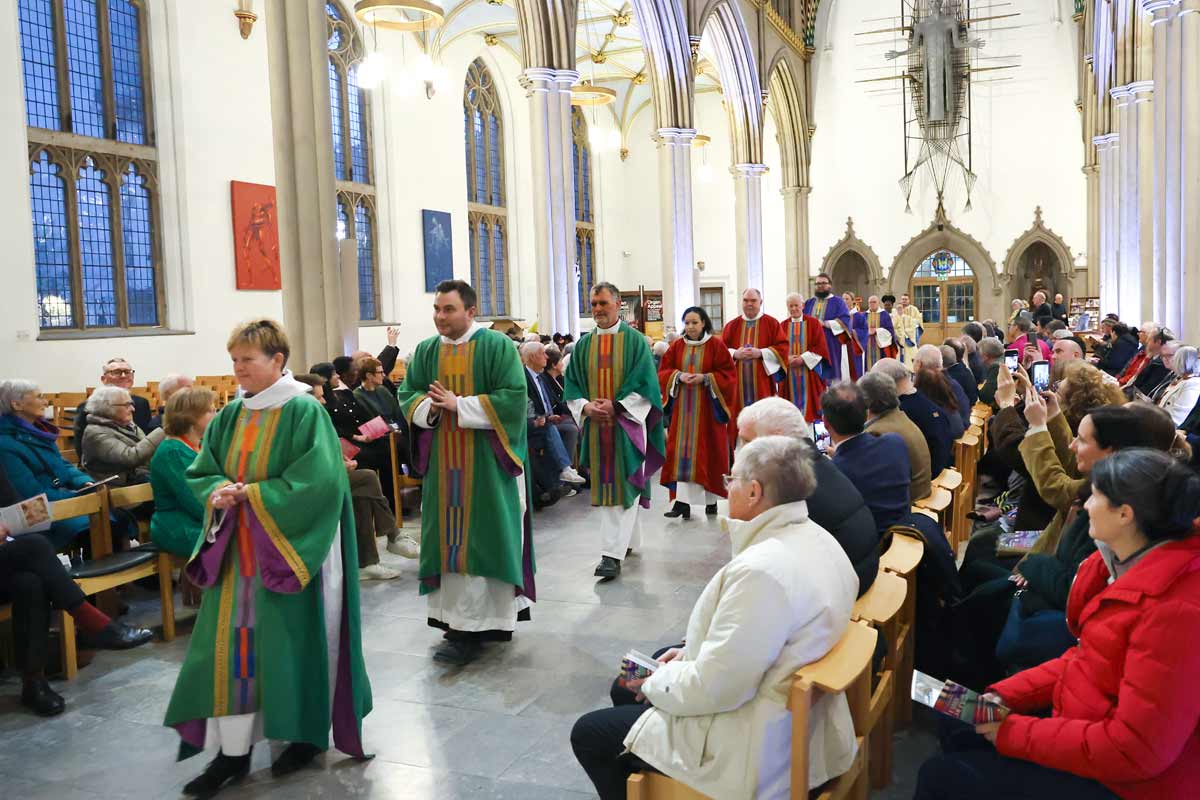 blackburn-cathedral-vestments-launch