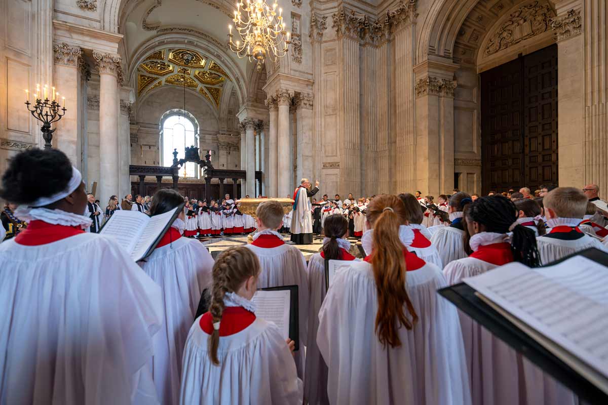 Blackburn-Cathedral-Choir-Shines-Under-the-Dome-at-St.-Pauls-Cathedral