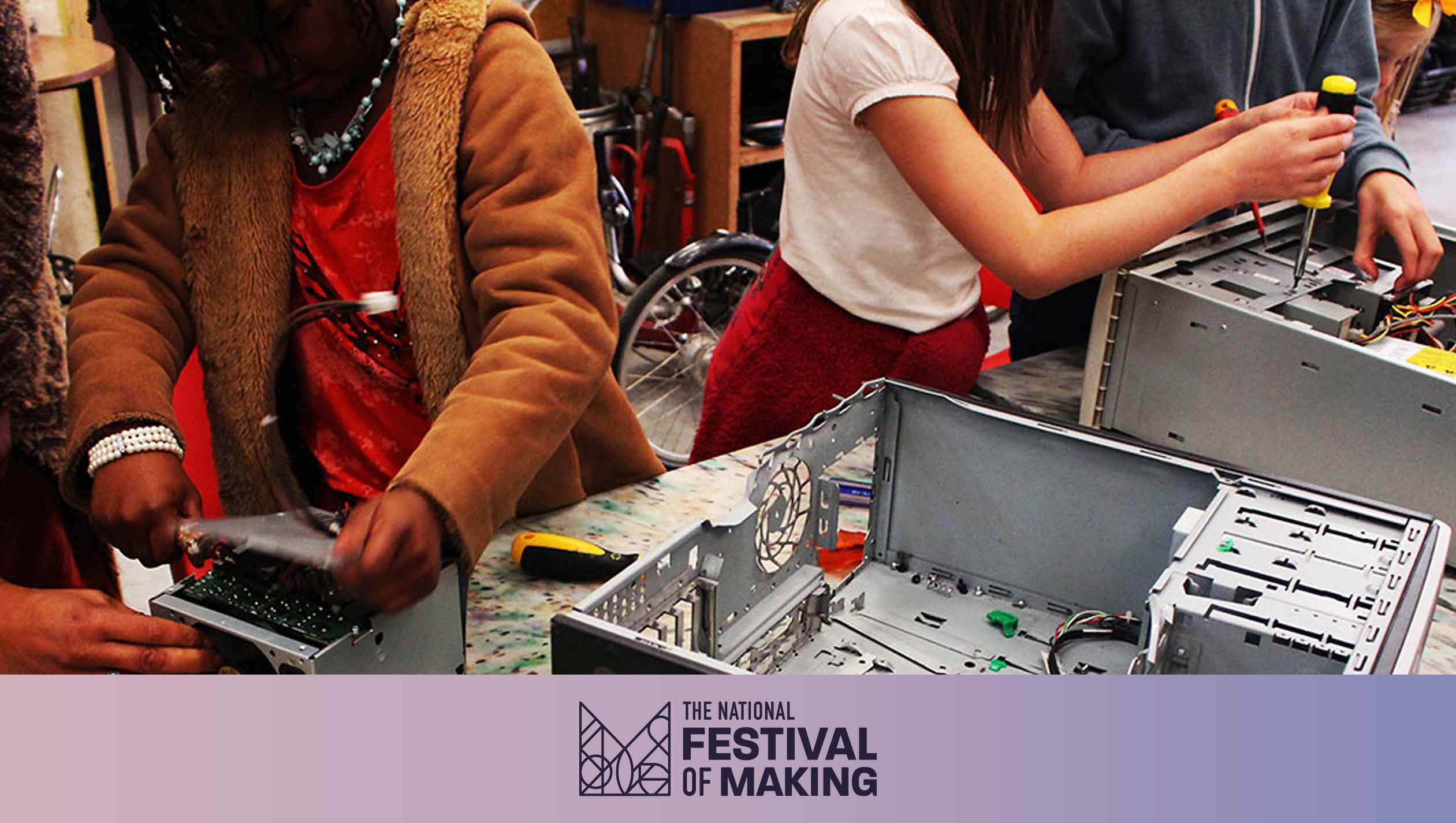 festival-of-making-noisy-toys-blackburn-cathedral